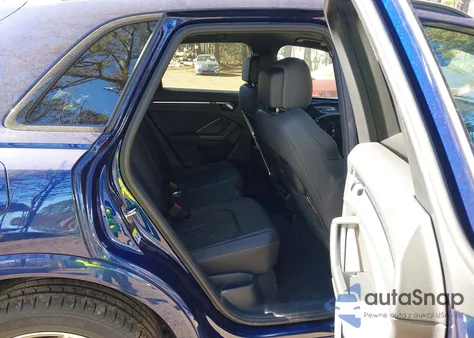 2022 Audi Q3 Premium S Line 45 z USA, uszkodzony, nr VIN WA1DECF34N1108462